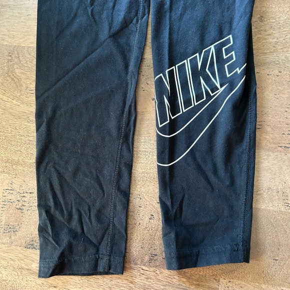 Nike Leggings Size M - Picture 2 of 7